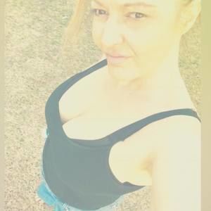 Meet your Posher, Renee